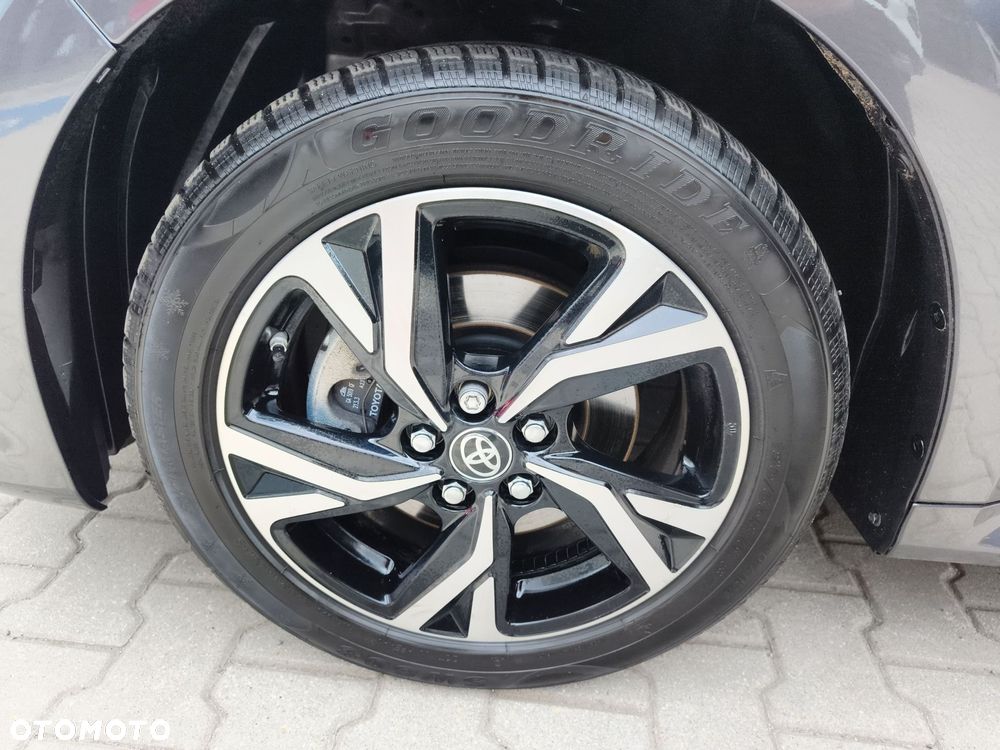 Toyota Yaris Hybrid 1.5 Style - 17