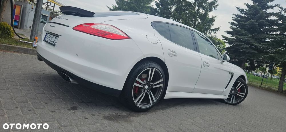 Porsche Panamera Diesel Platinum Edition - 4