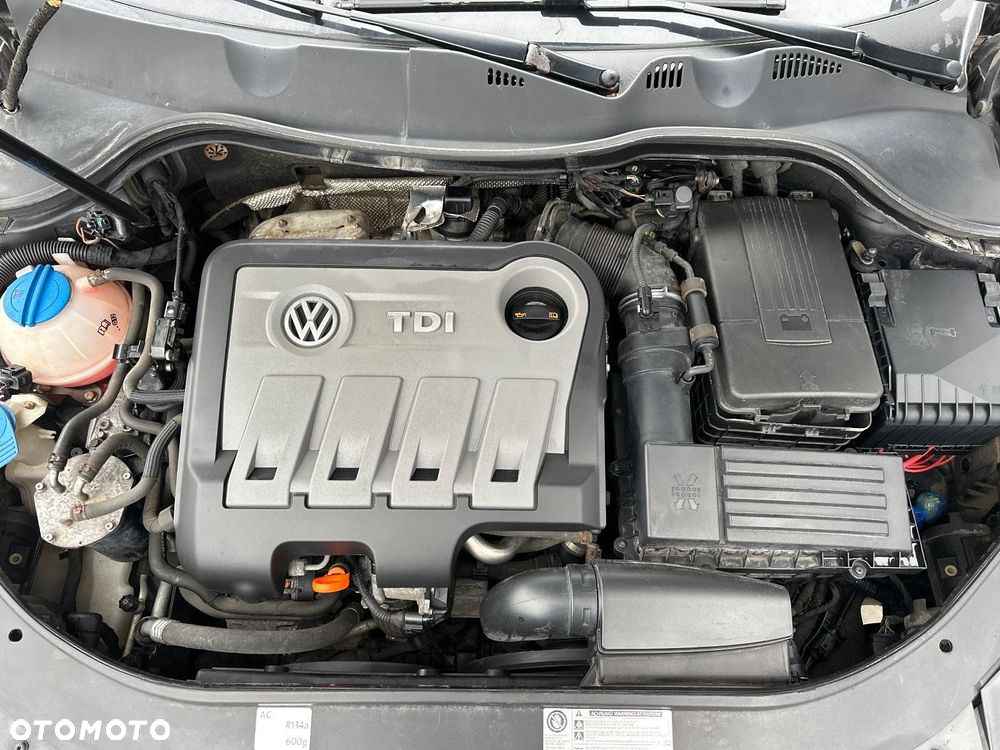 Volkswagen Passat - 9
