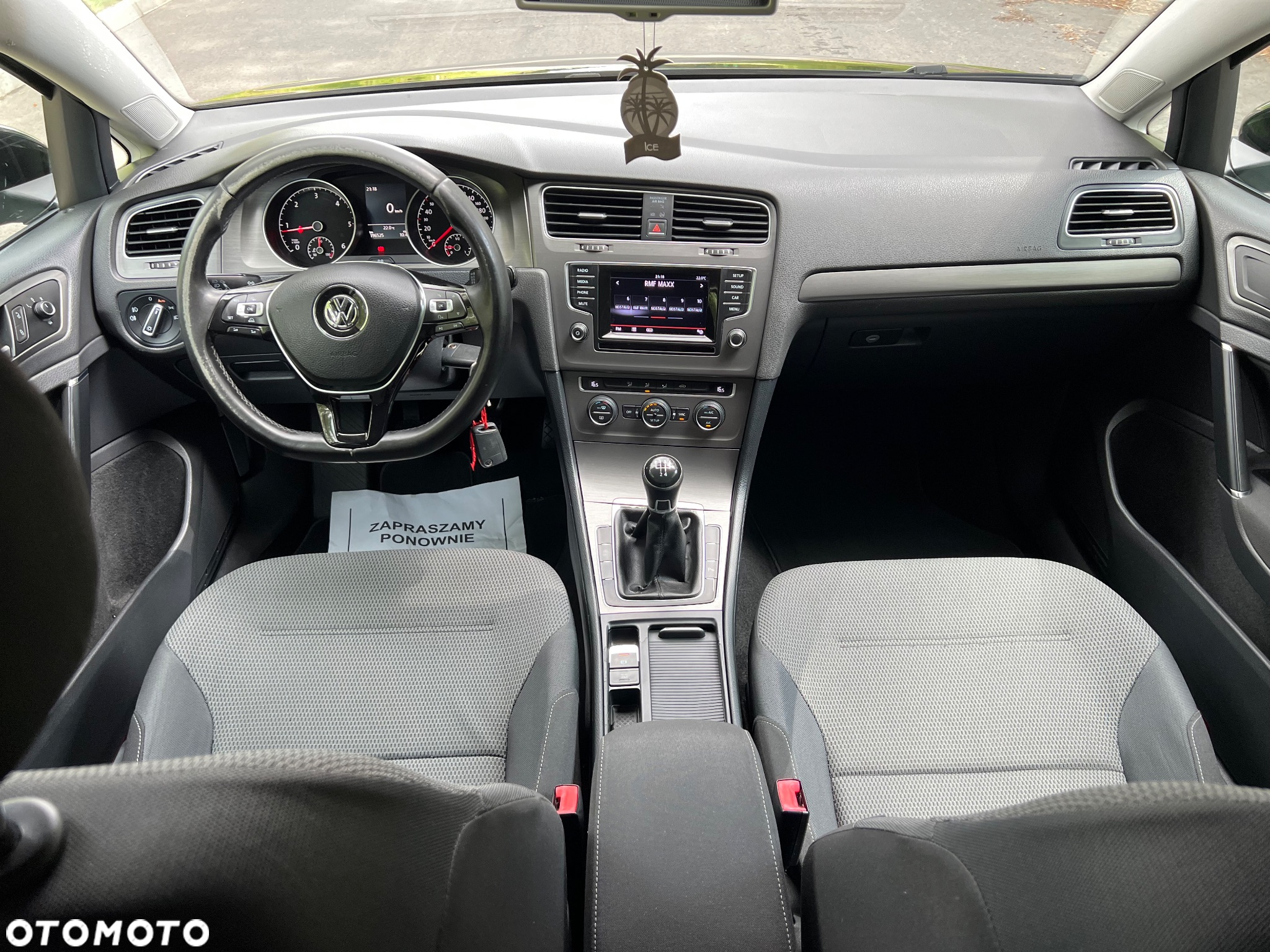 Volkswagen Golf - 14