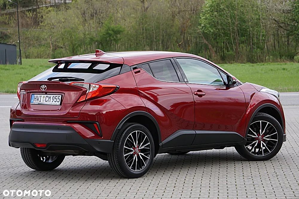 Toyota C-HR 1.2 Turbo Team Deutschland - 10