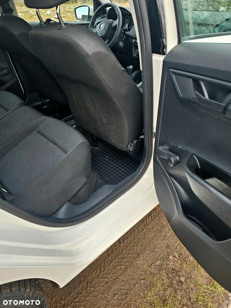 Skoda Fabia - 15