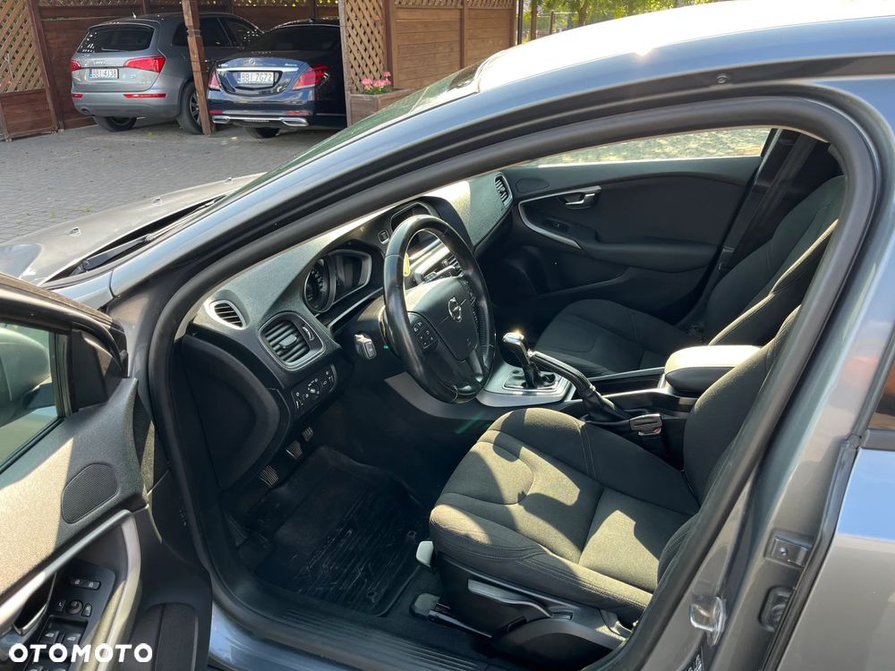 Volvo V40 D2 - 7