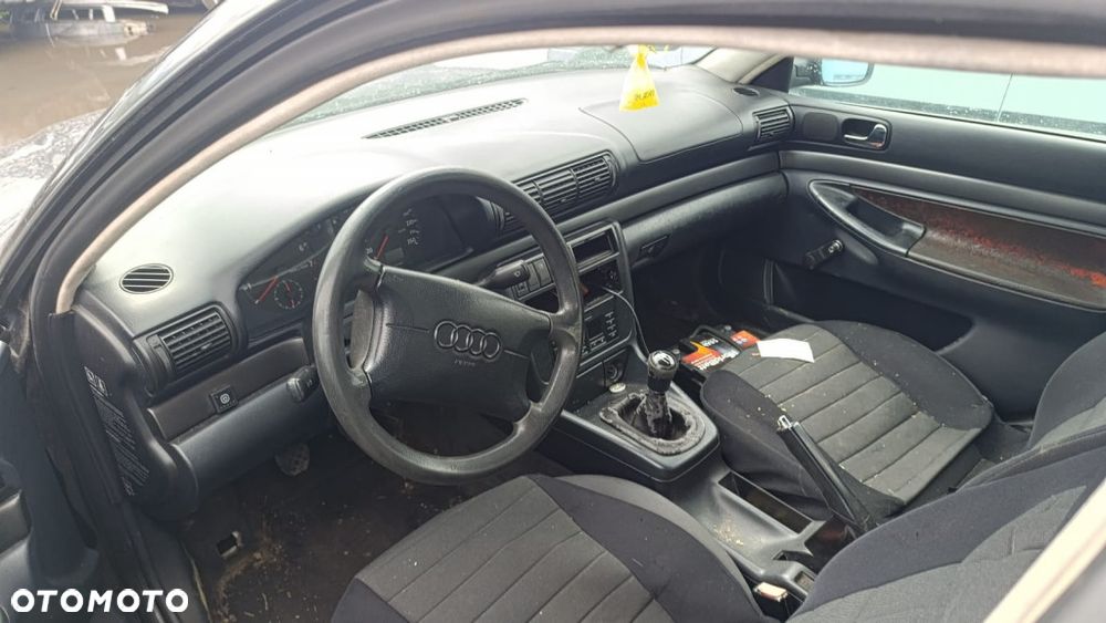 36197 Audi A4 B5 model od 96-00 silnik 1.6 8V ADP skrzynia CTD lakier LY9B - 8