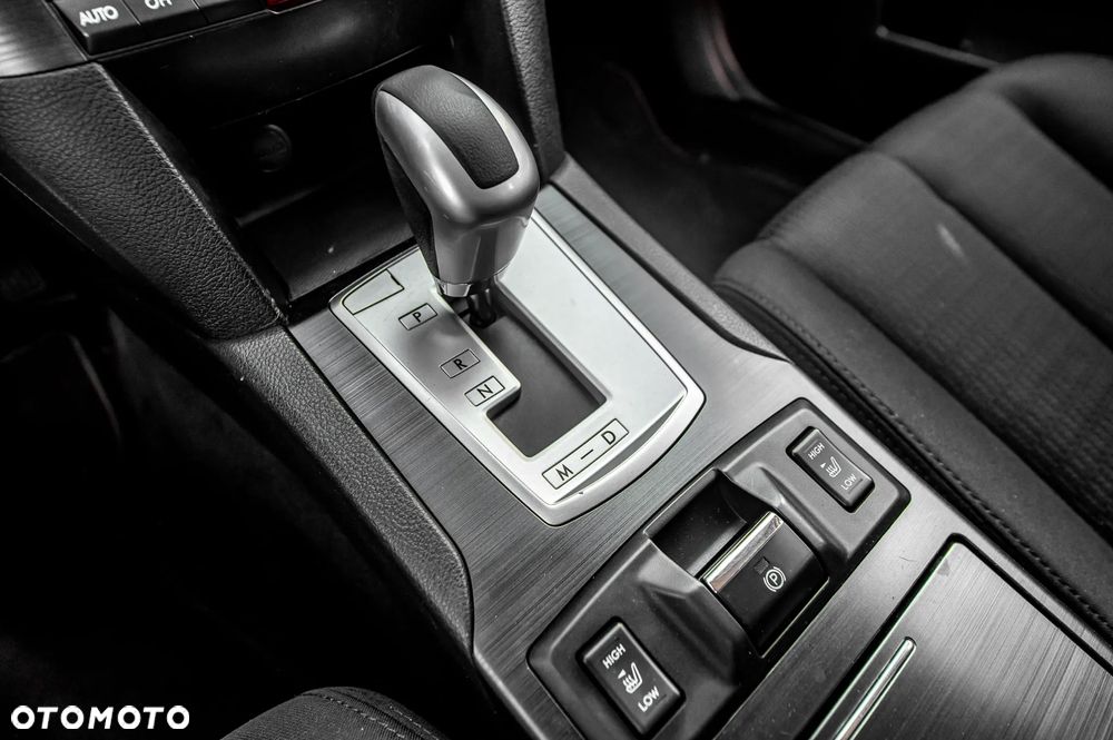 Subaru Legacy 2.0i Lineartronic Active - 27