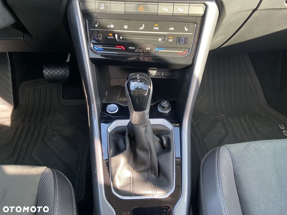 Volkswagen T-Roc 1.5 TSI Style DSG - 16