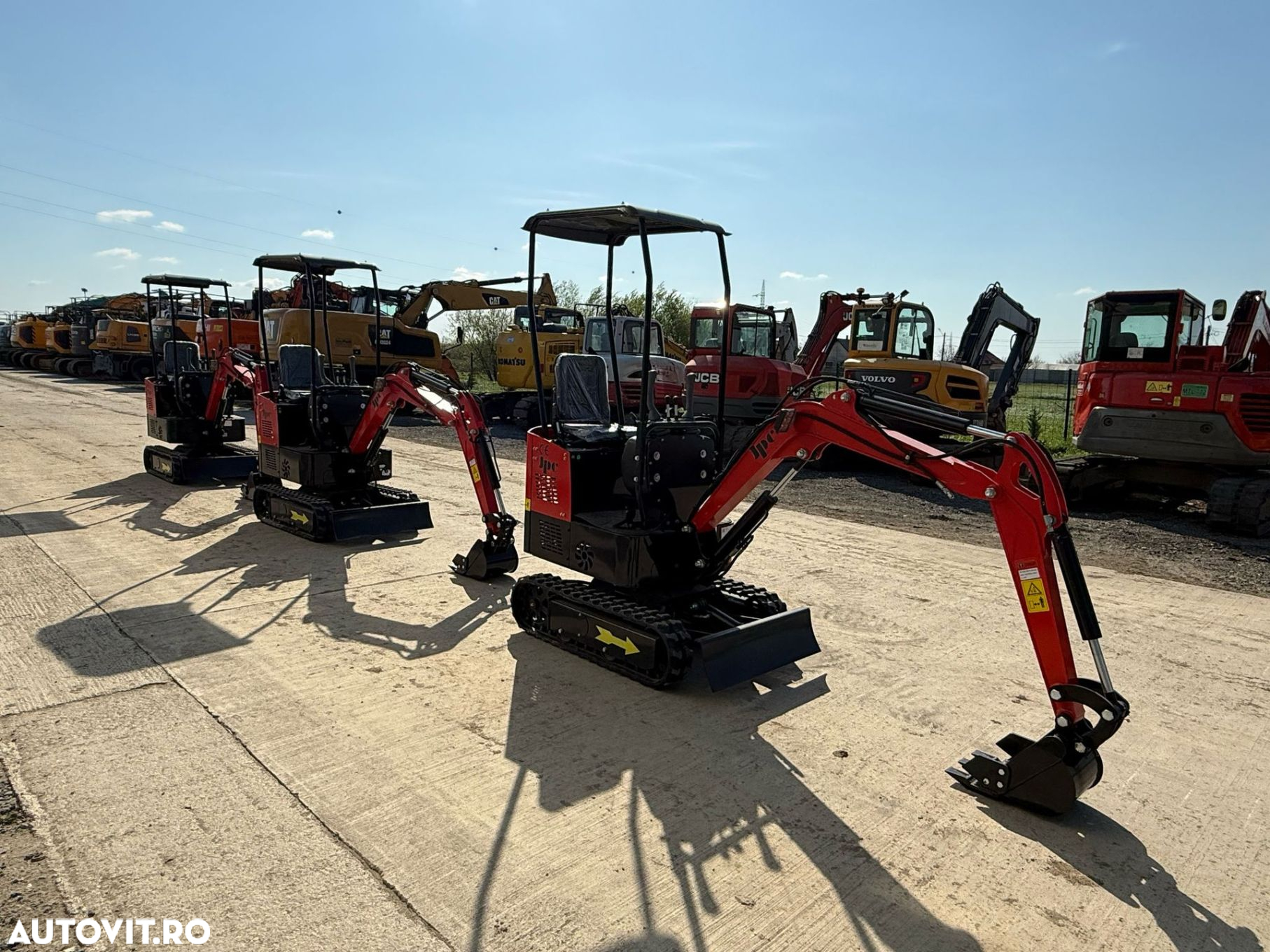 JPC HT12 Mini Excavator - 9