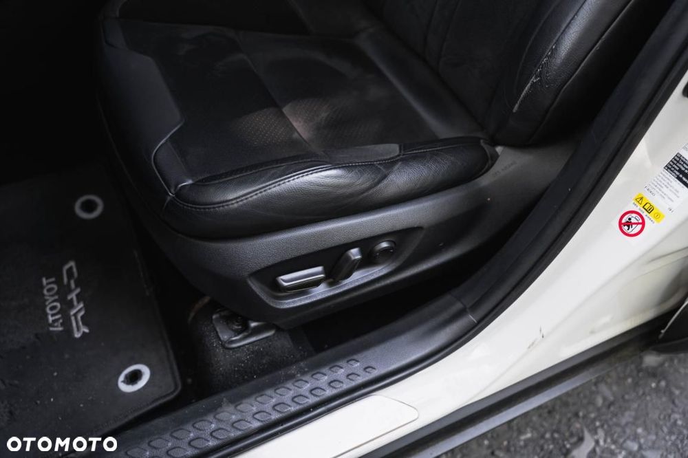 Toyota C-HR - 27