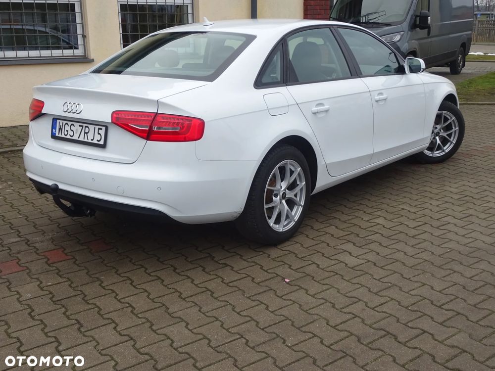 Audi A4 Limousine - 6