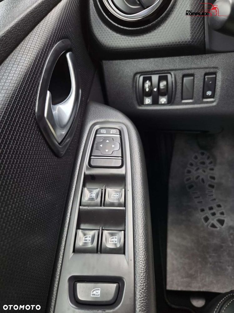 Renault Clio - 22