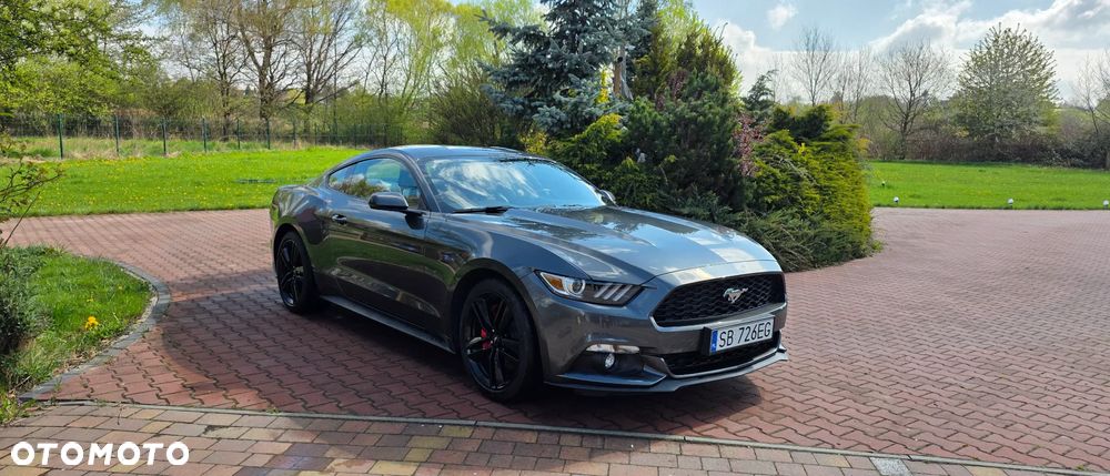 Ford Mustang 2.3 EcoBoost - 29