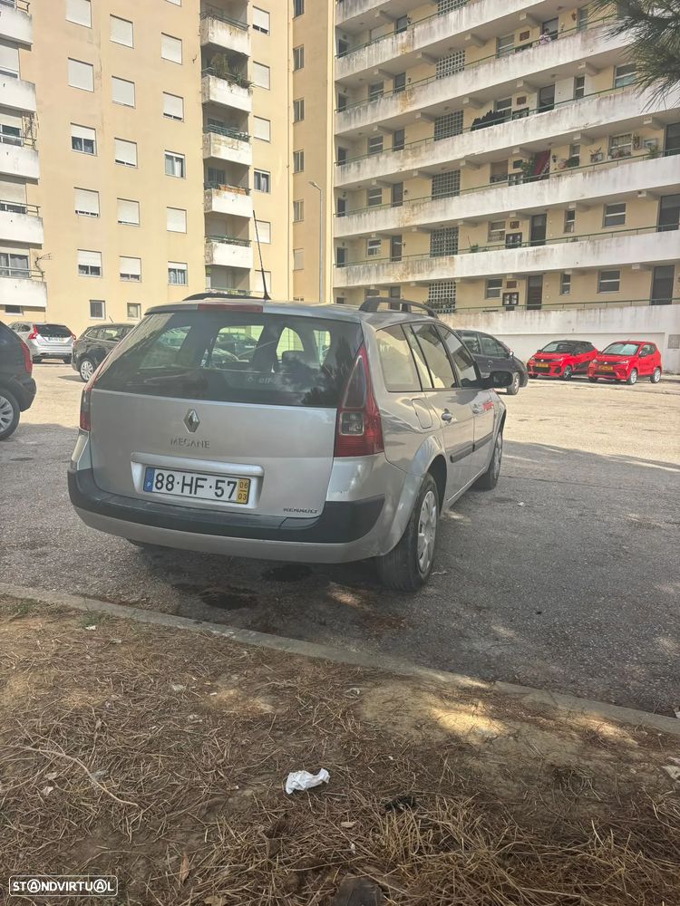 Renault Mégane Break 1.5 dCi Authentique - 3