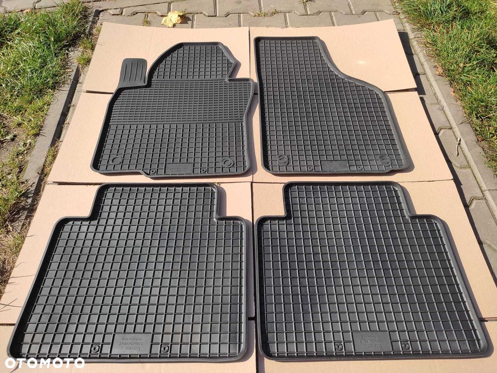 NOWE Dywaniki gumowe OPEL ZAFIRA A 99r-05r dopasowane korytka korytko - 1