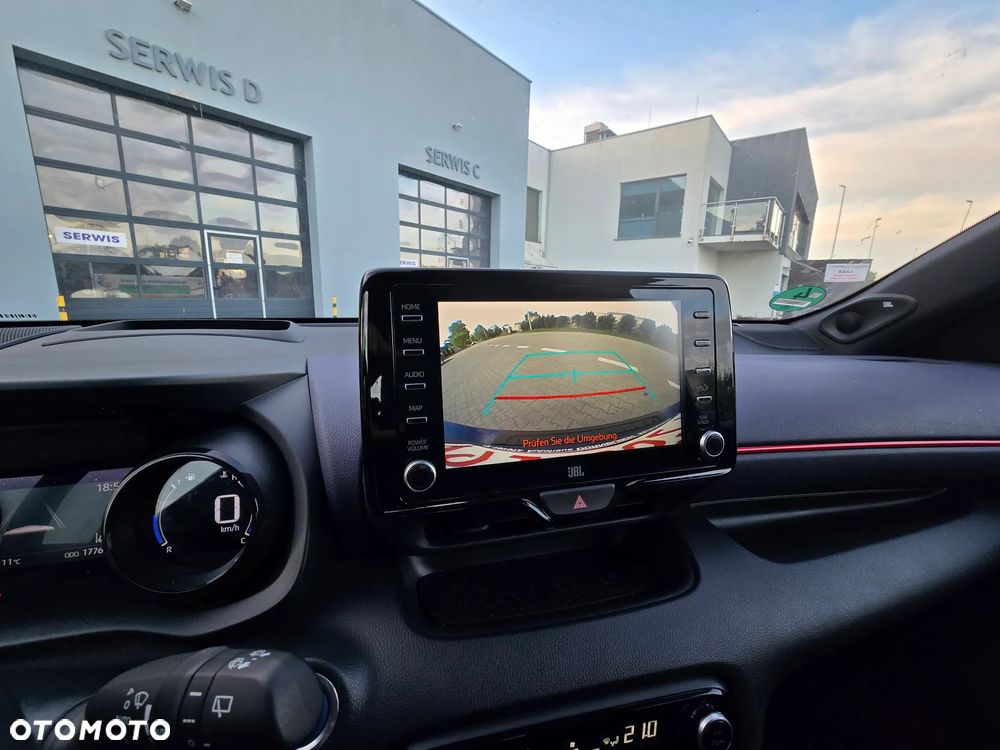 Toyota Yaris - 20