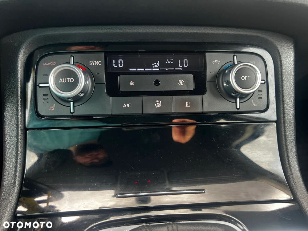 Volkswagen Touareg 3.0 V6 TDI Blue Motion DPF Automatik - 21