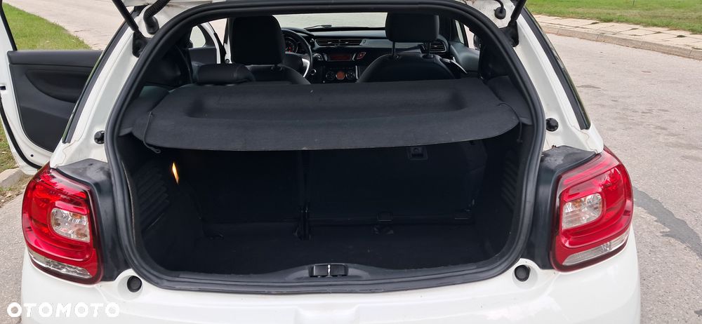 Citroën DS3 1.6 HDi 99g SoChic - 18