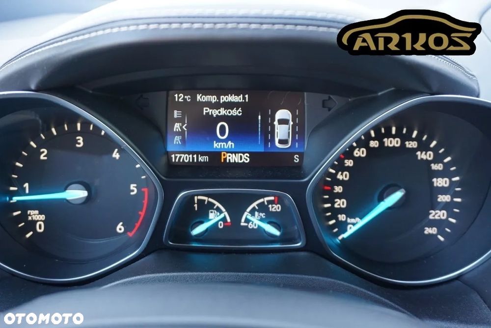 Ford Kuga 2.0 TDCi 4x4 Vignale - 22