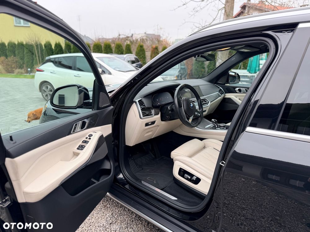 BMW X5 xDrive40i xLine - 31