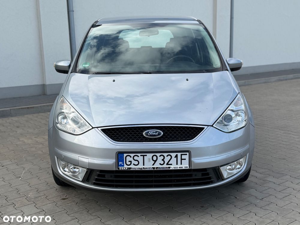 Ford Galaxy - 19