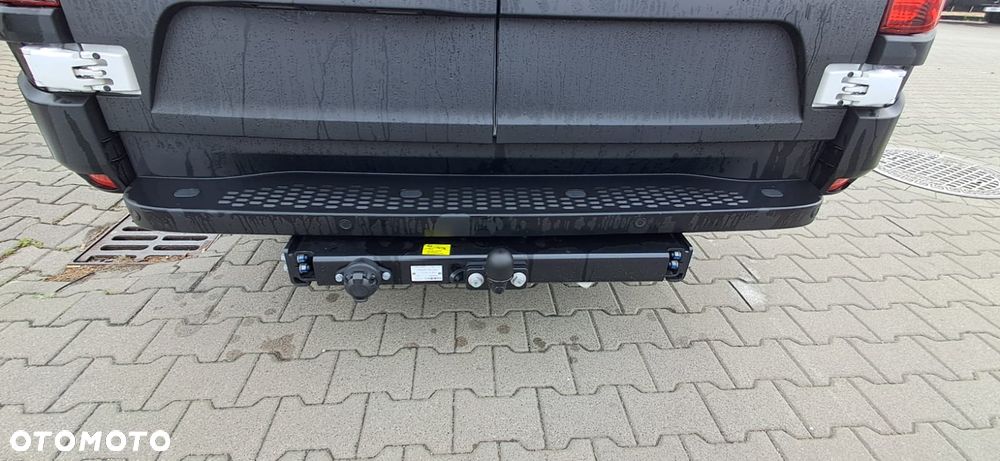 Iveco 35S16BA8 V - 24