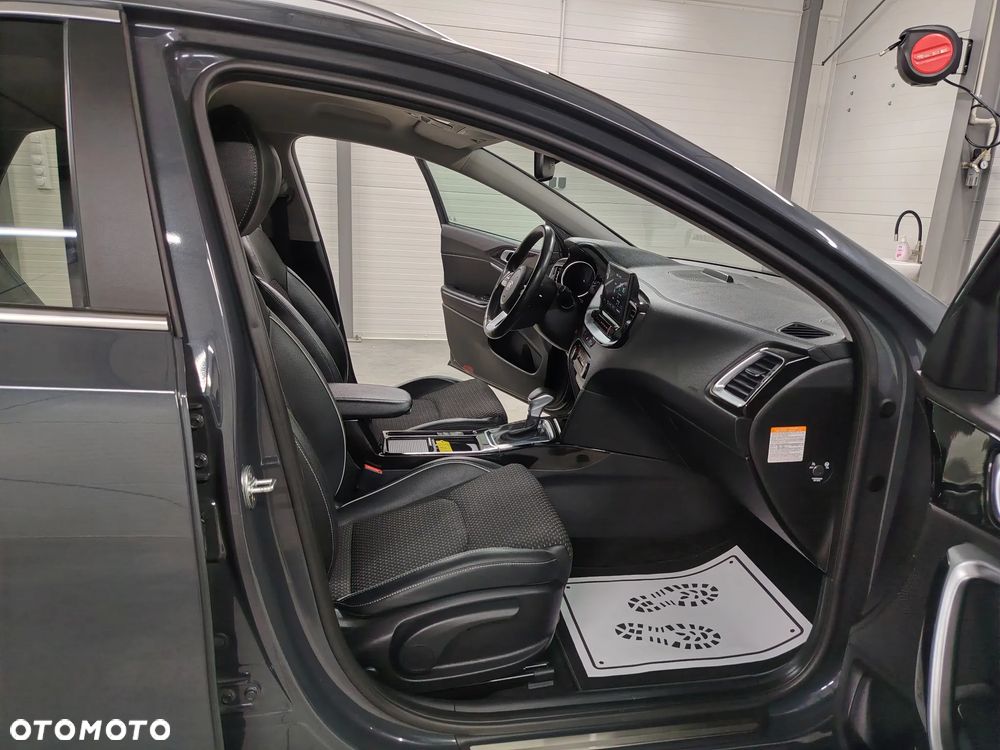 Kia XCeed 1.6 GDI PHEV Business Line DCT - 28