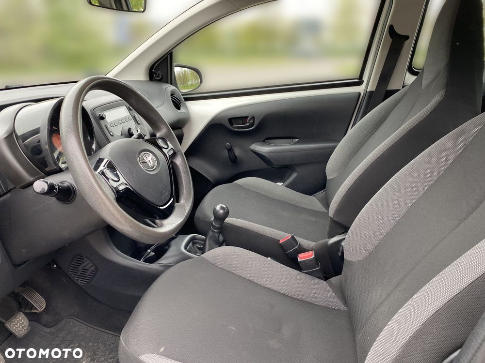 Toyota Aygo - 13