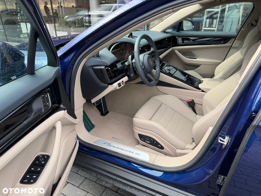 Porsche Panamera - 14