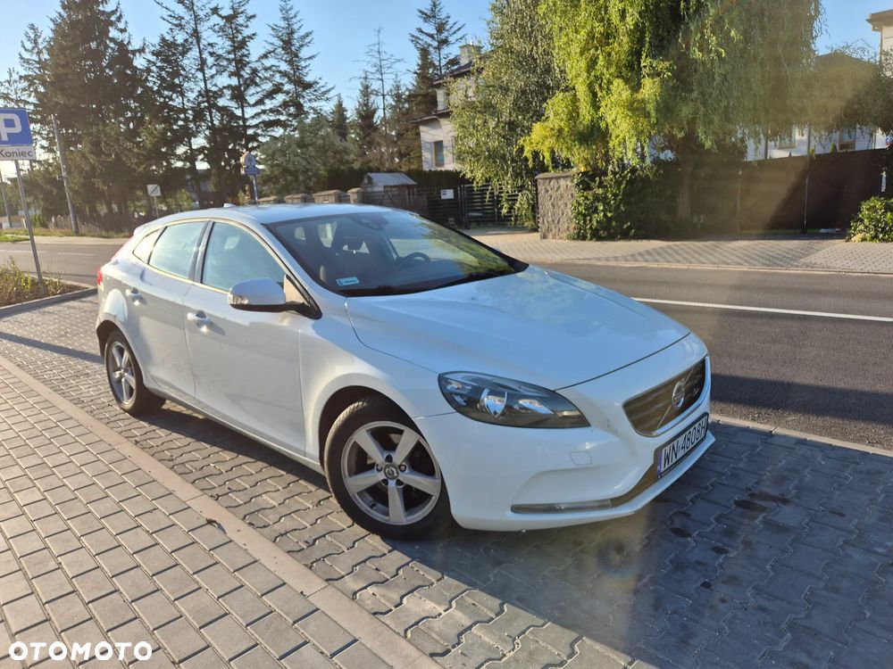 Volvo V40 - 15