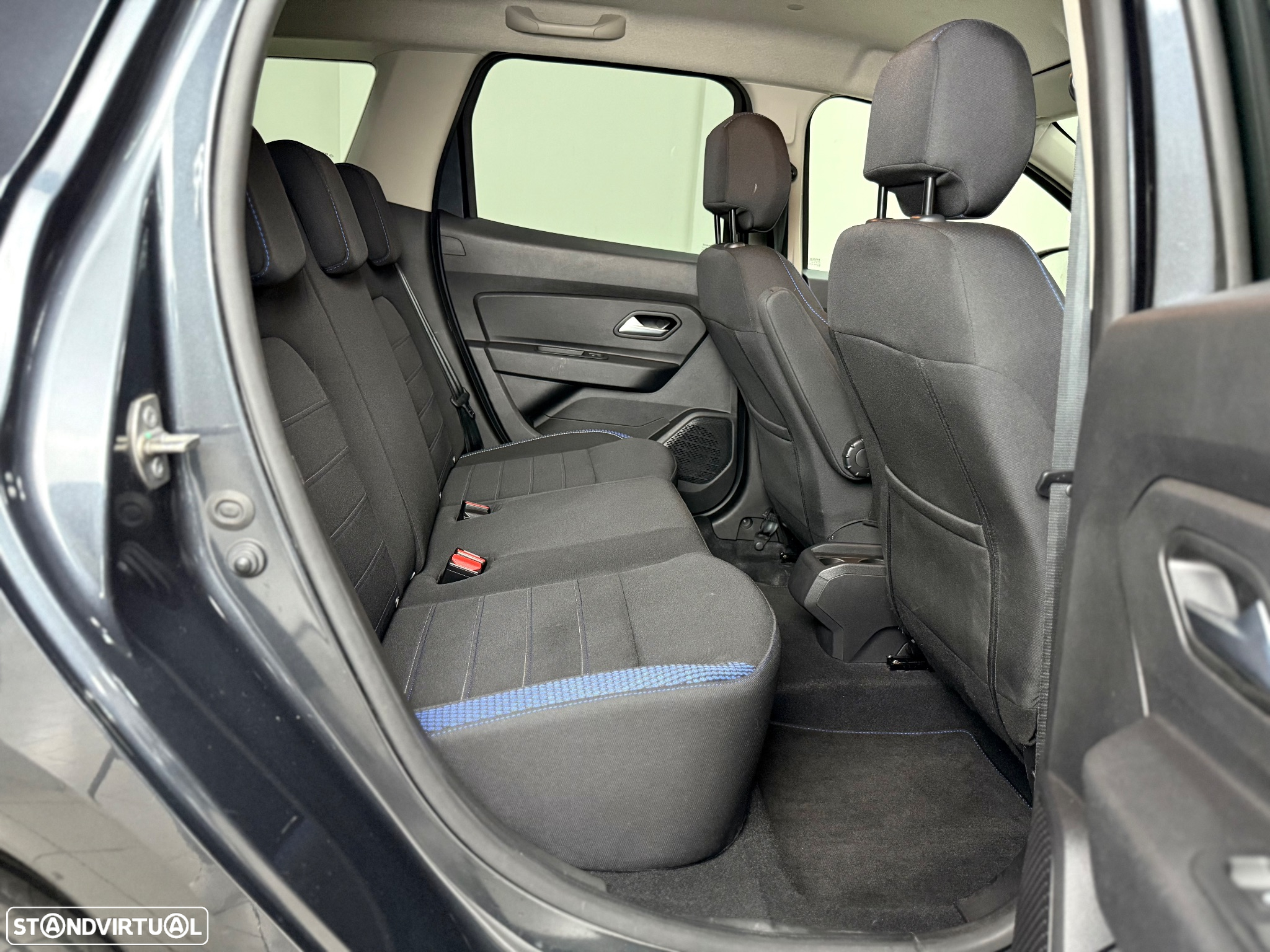 Dacia Duster 1.0 TCe Essential - 25