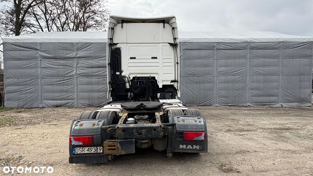 MAN TGX - 8