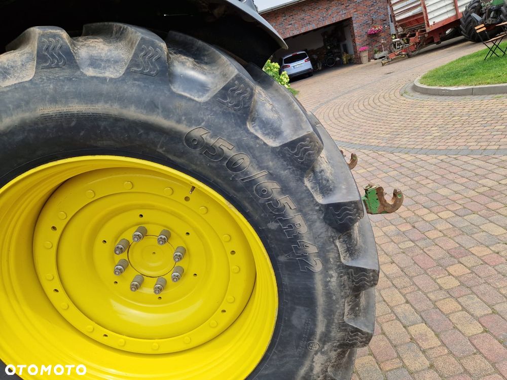 John Deere 6140R - 13