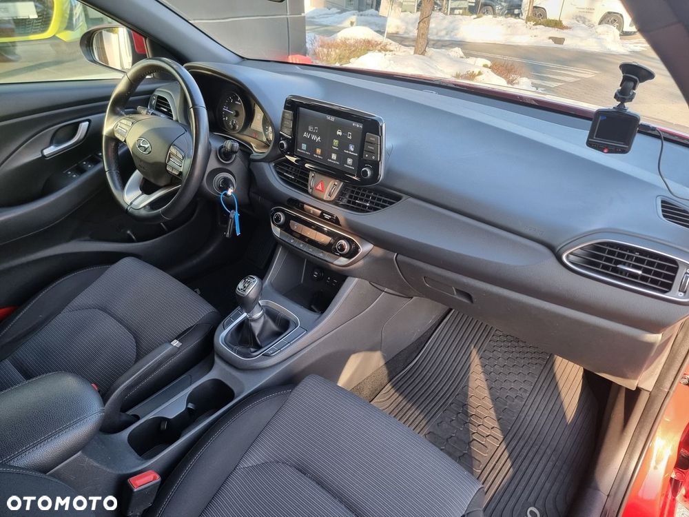 Hyundai i30 1.6 D GET - 17