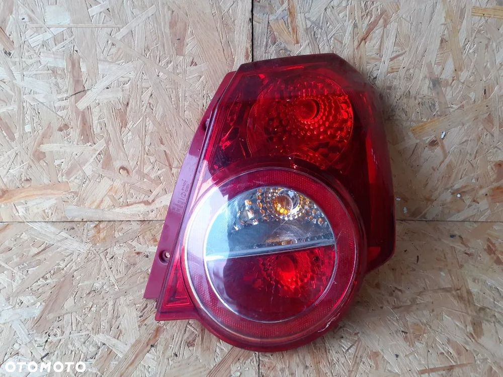 LAMPA TYŁ TYLNA PRAWA CHEVROLET AVEO ORYGINAŁ WYSYŁKA! - 1