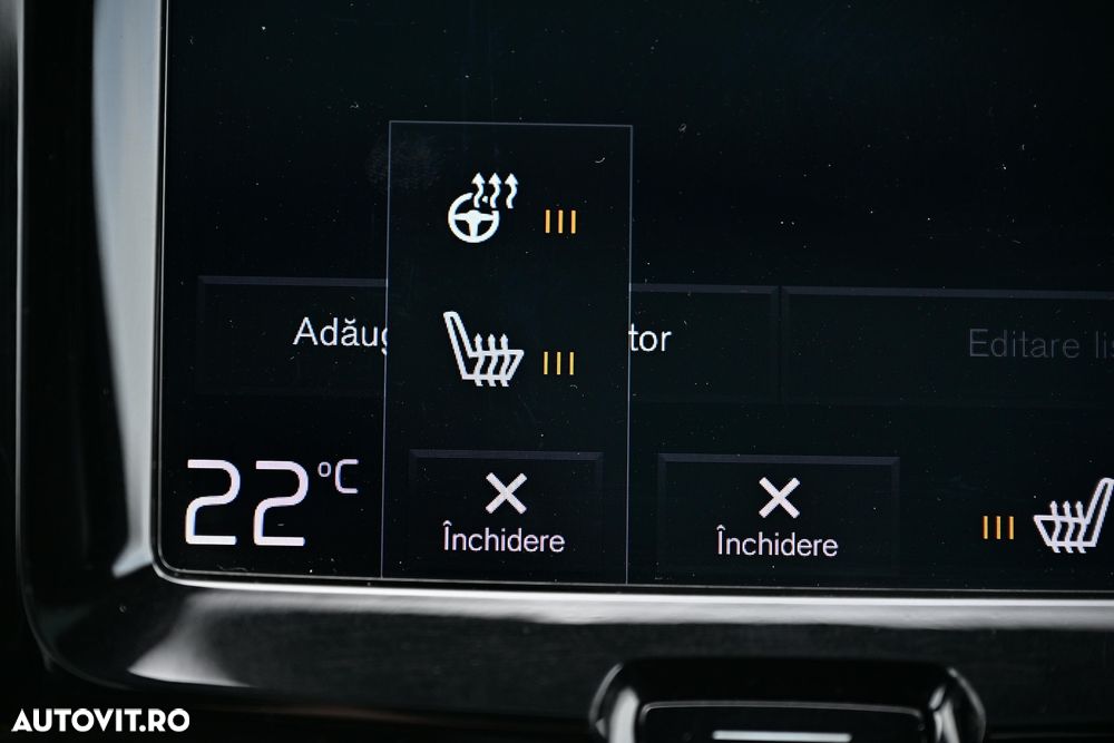 Volvo XC 60 B4 MHEV AT8 AWD Inscription - 29