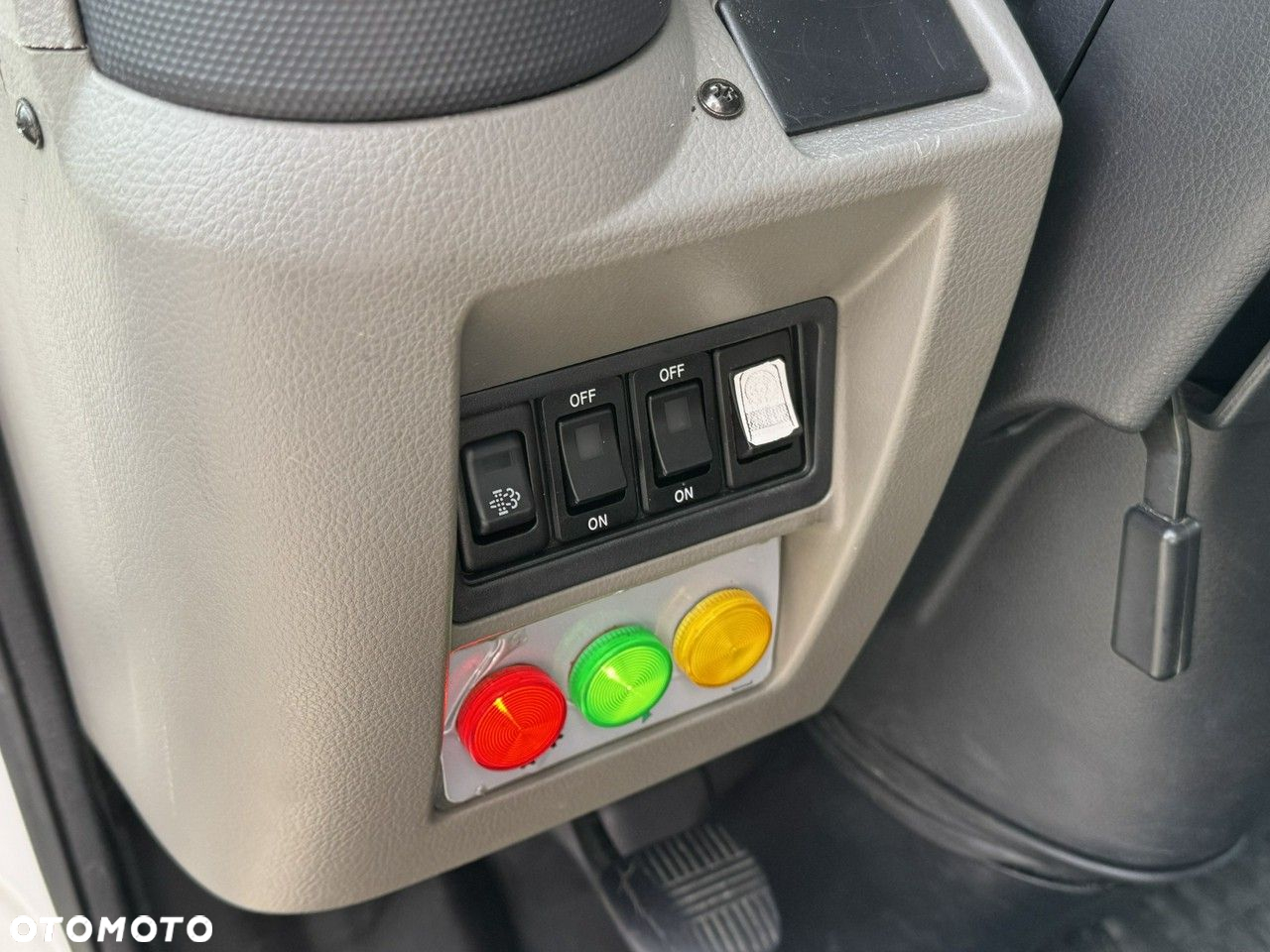 Nissan Cabstar - 24