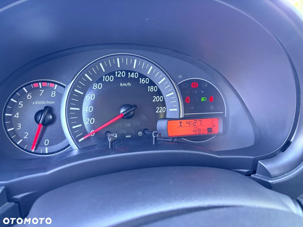 Nissan Micra 1.2 Tekna - 8