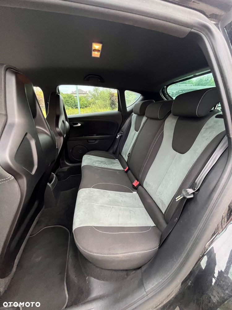 Seat Leon 2.0 TSI Cupra R - 9