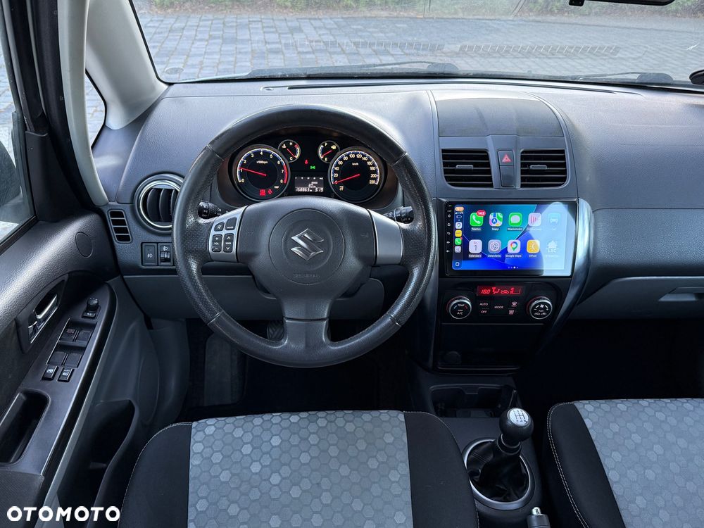 Suzuki SX4 - 5