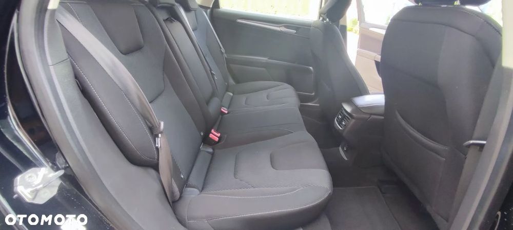 Ford Mondeo - 14
