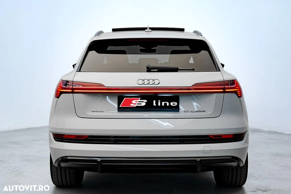 Audi e-tron 50 quattro - 8