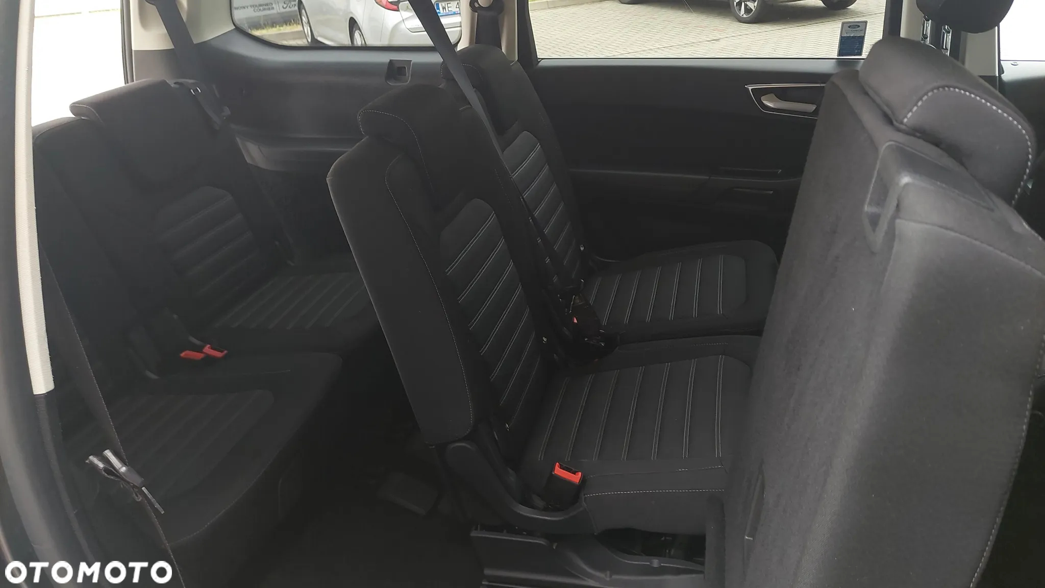 Ford Galaxy 1.5 EcoBoost Titanium - 34