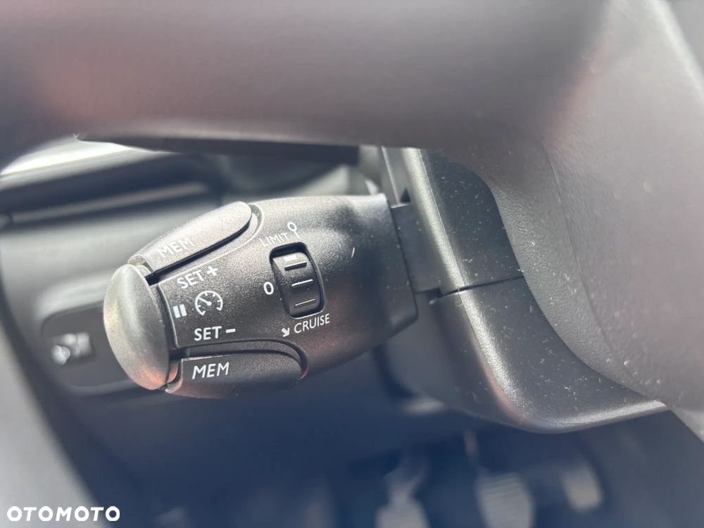 Citroën C3 1.2 PureTech C-Series - 24