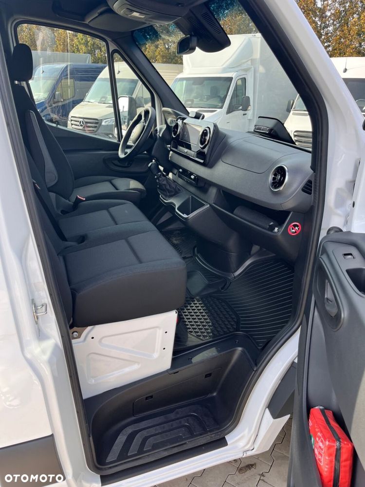 Mercedes-Benz Sprinter 517 CDI OM654 - 10
