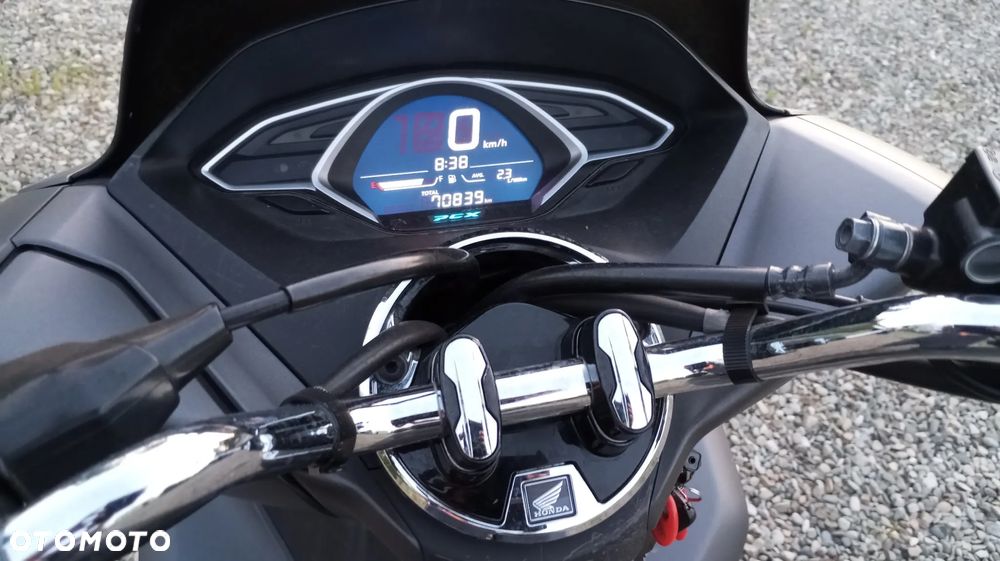 Honda PCX - 11