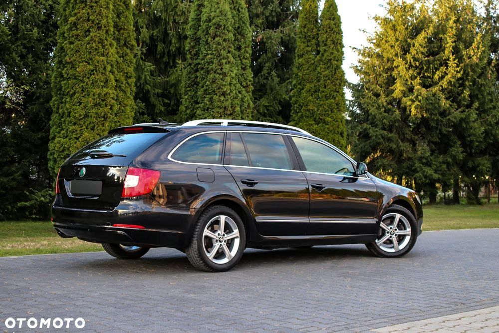 Skoda Superb Combi 2.0 TDI DSG L&K - 6