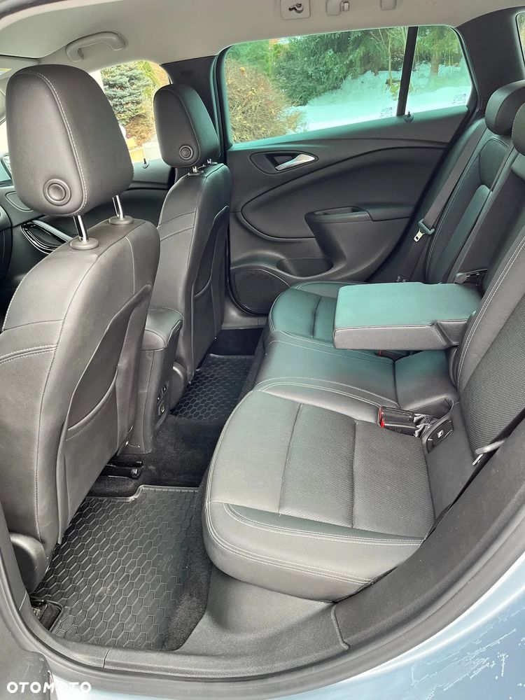 Opel Astra 1.6 CDTI Elite S&S - 20