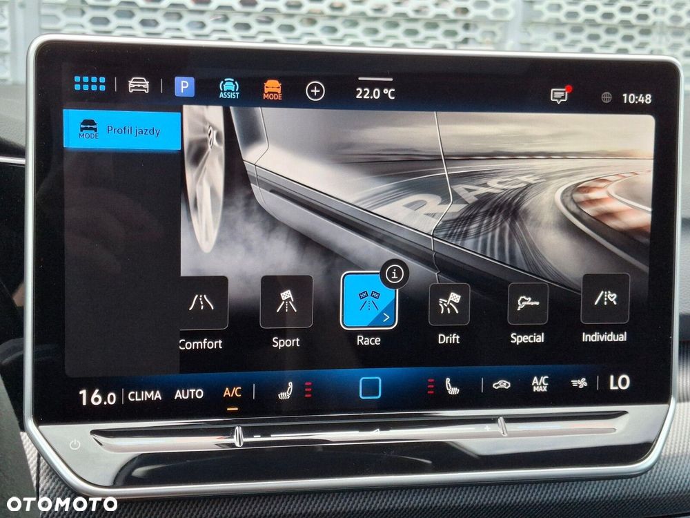Volkswagen Golf Variant 2.0 TSI 4Motion R - 32
