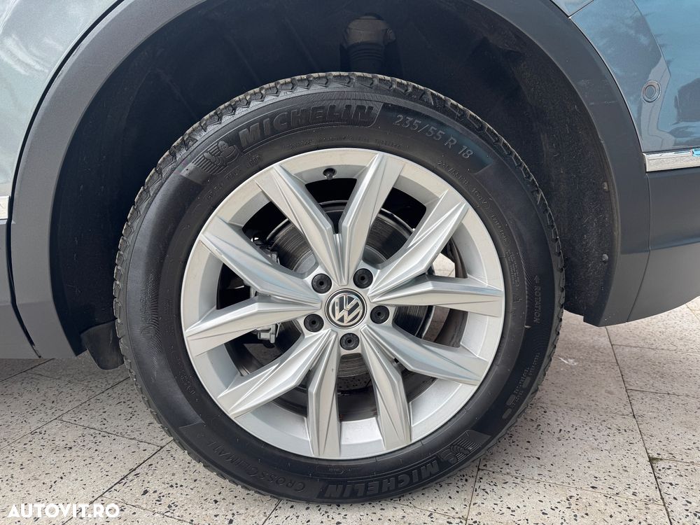 Volkswagen Tiguan - 34