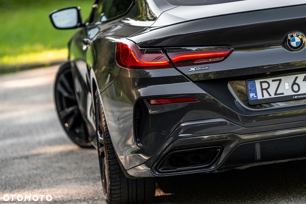 BMW Seria 8 - 23