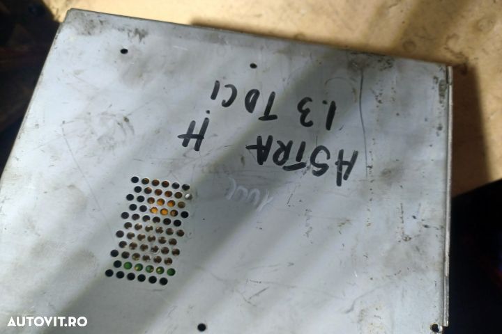 Radio cd 13255553 Opel Astra H [2004 - 2007] wagon 1.7 CDTI MT  (101 - 1